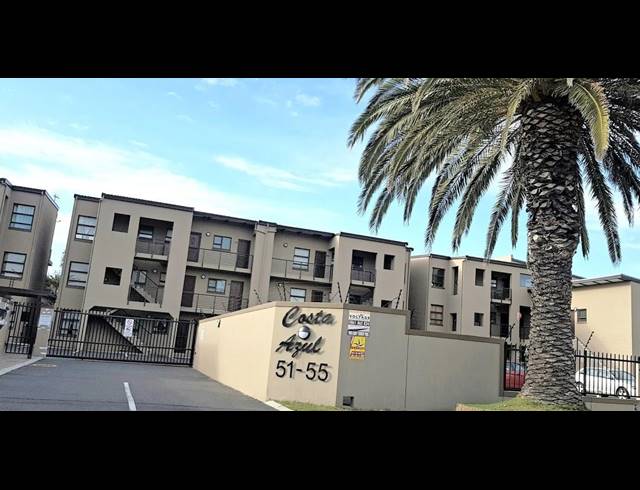 1 BEDROOM APARTMENT TO LET IN BLOUBERGRANT